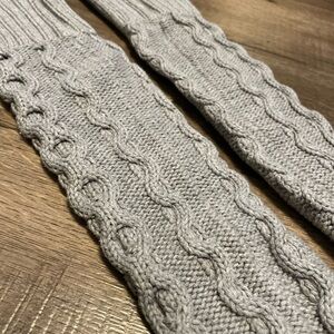 Ivivva Gray Cable Knit Leg Warmers
